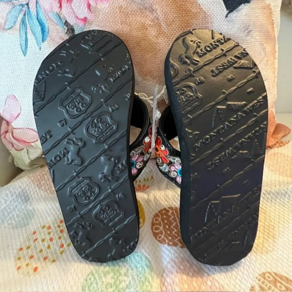 NWOT MONTANA WEST GIRLS SIZE S/M 12-13 RHINESTONE FLIP FLOPS